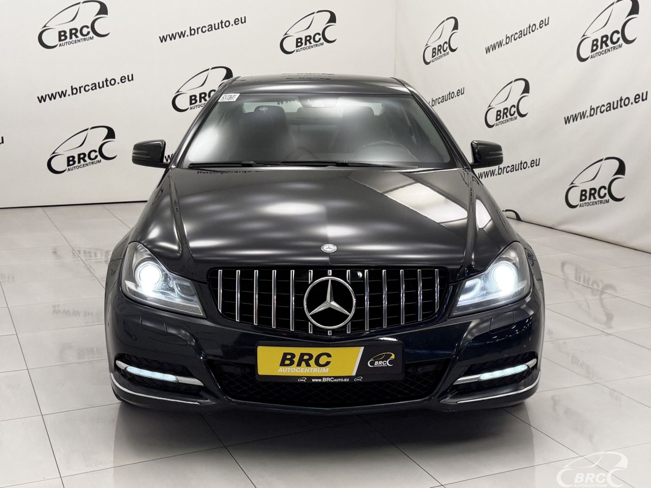 Mercedes-Benz C220 | 42