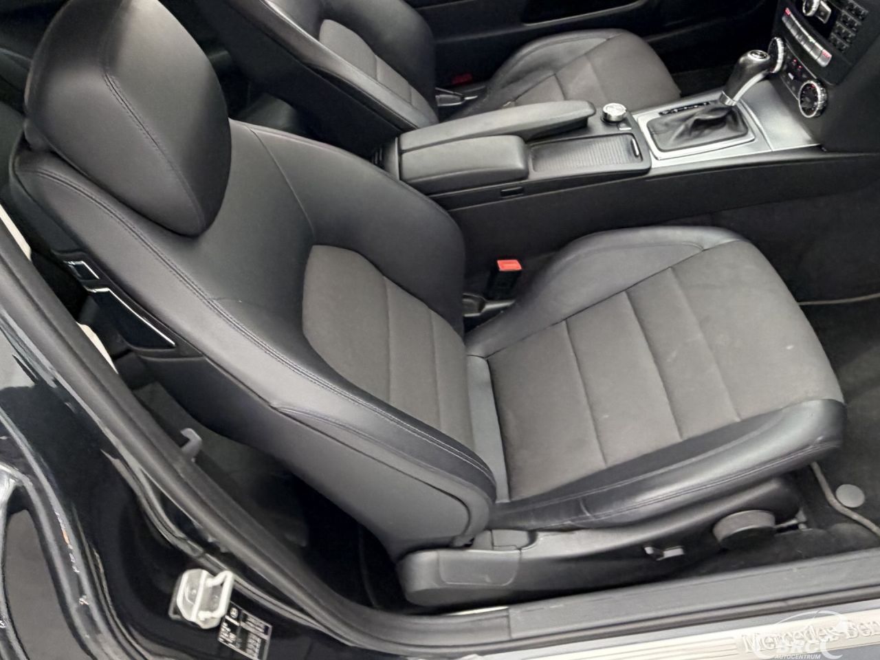 Mercedes-Benz C220 | 4