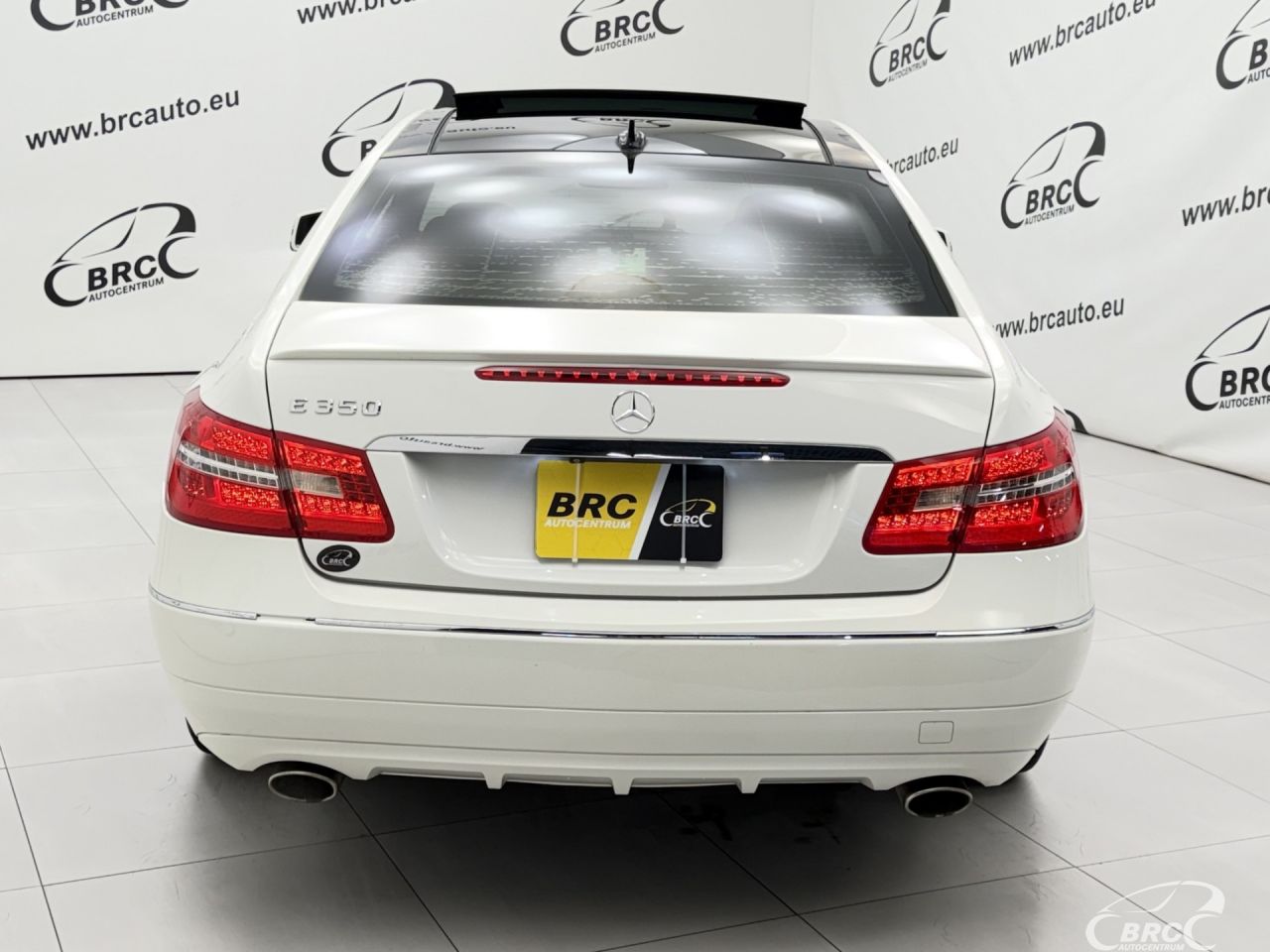 Mercedes-Benz E350 | 42