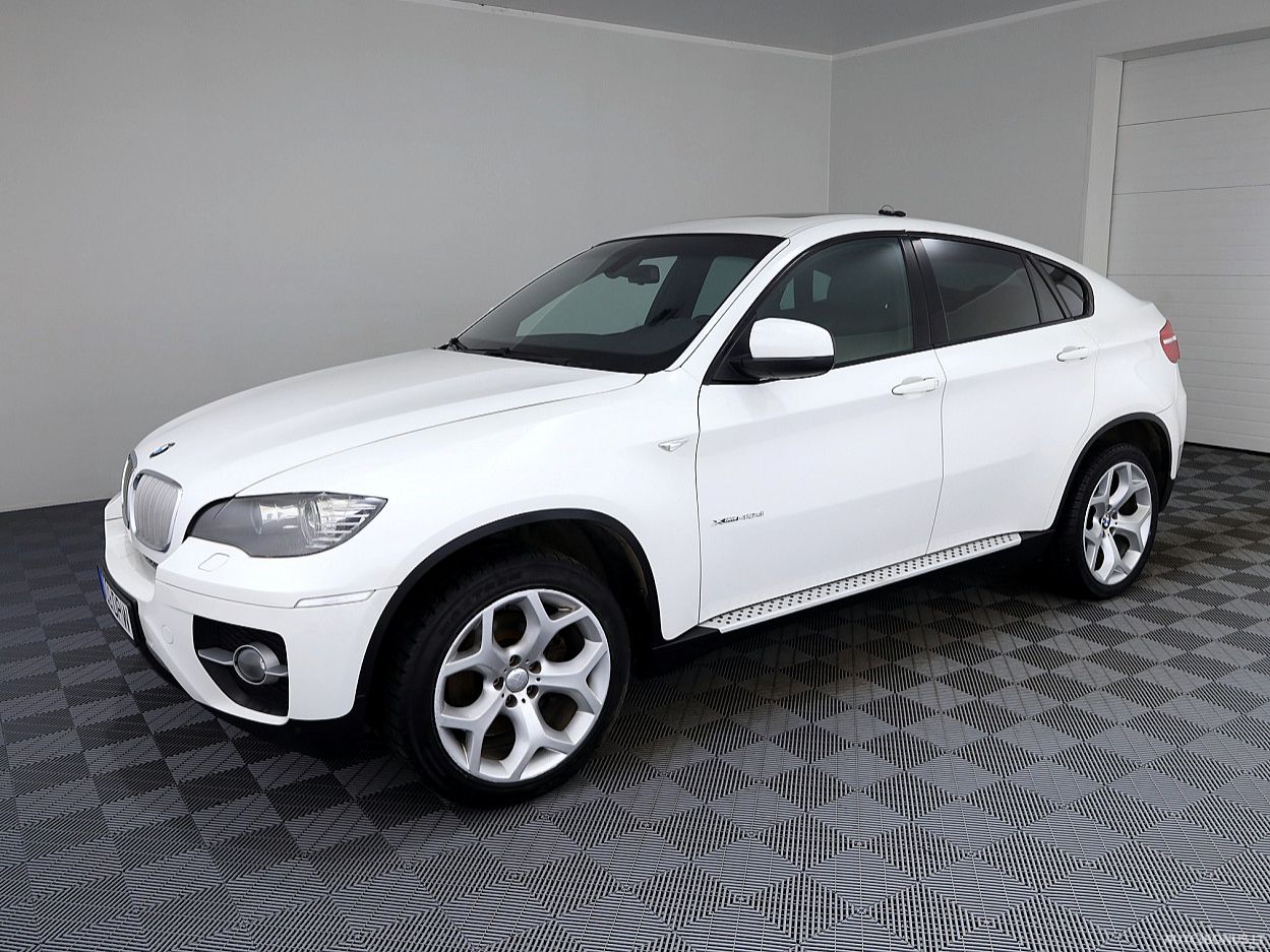 BMW X6 | 1
