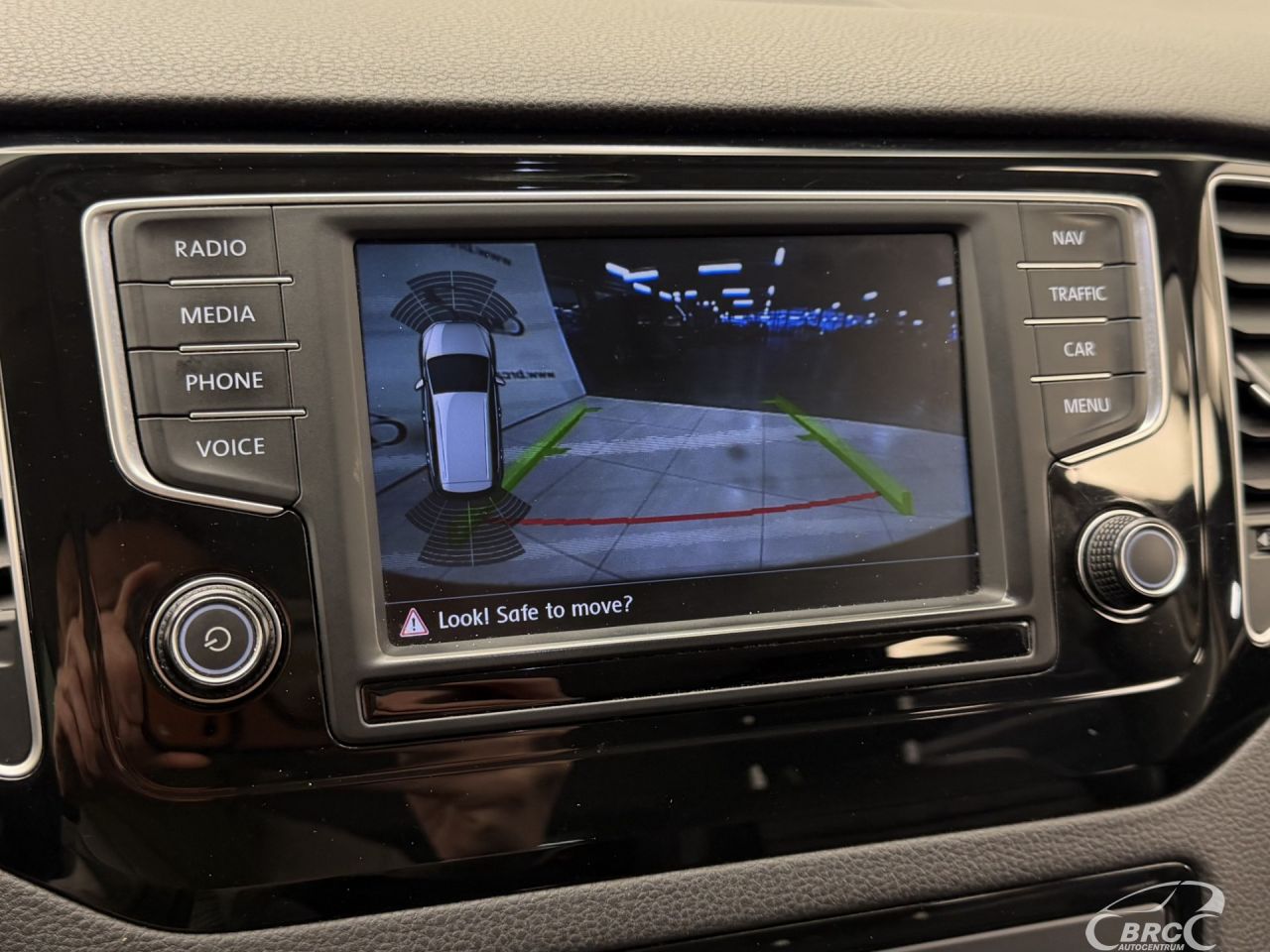 Volkswagen Golf | 34