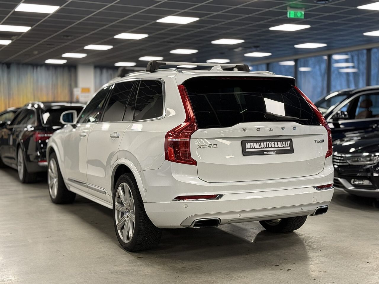 Volvo XC90 | 21