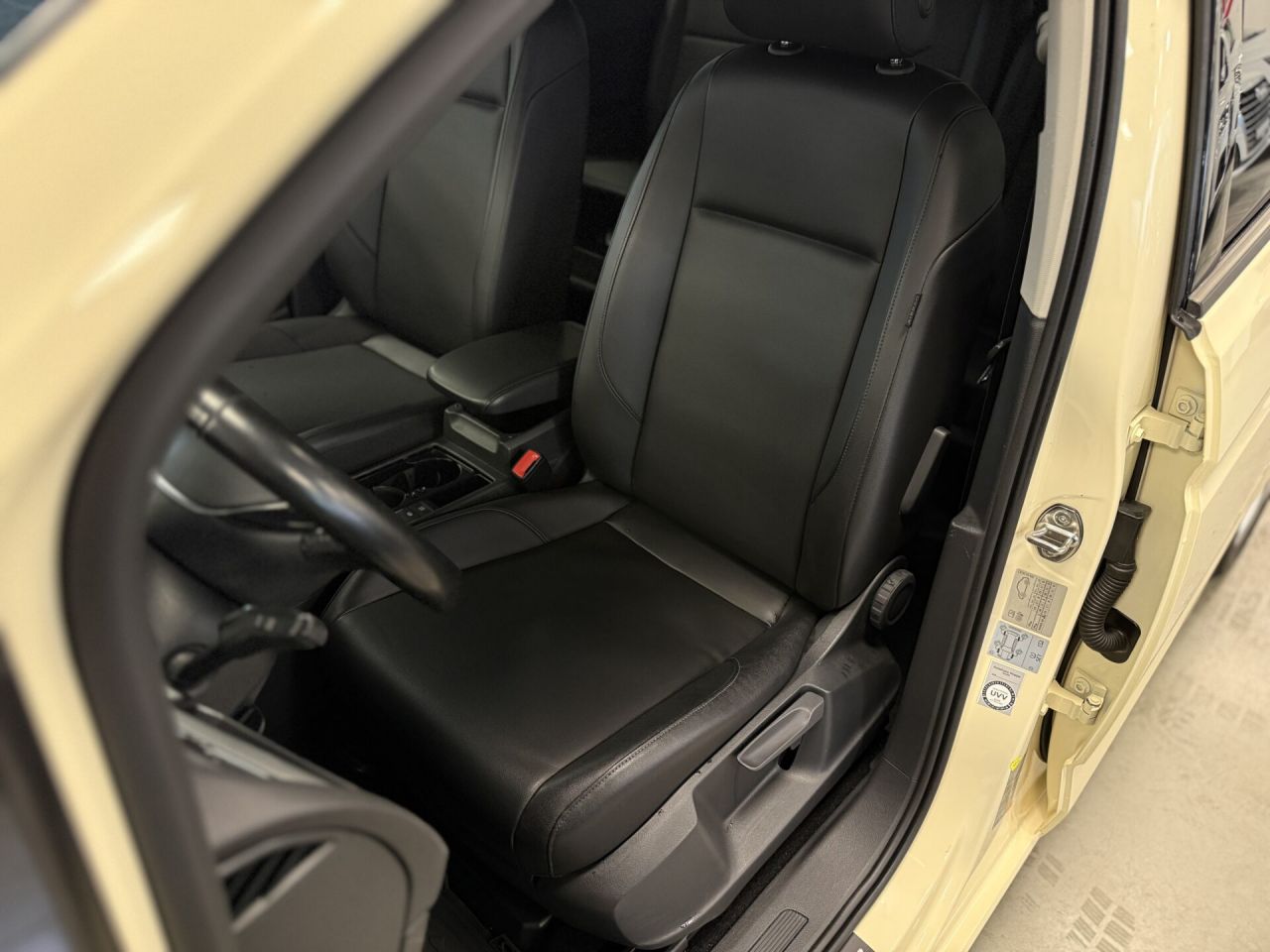 Volkswagen Touran | 5