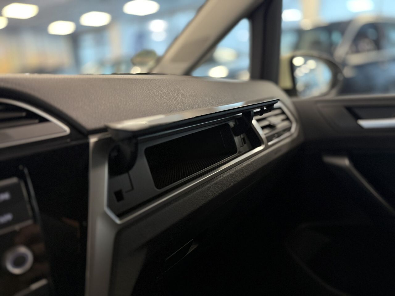 Volkswagen Touran | 7