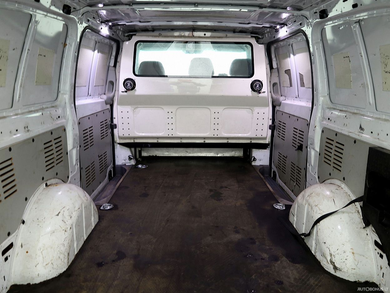 Mercedes-Benz Vito | 7