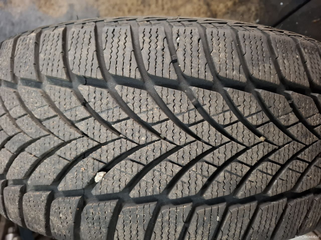 Goodyear 225/50R17 žieminės padangos