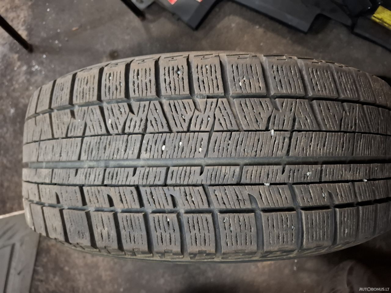 Yokohama 205/45R17 žieminės padangos