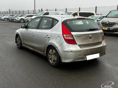 Hyundai i30 | 3