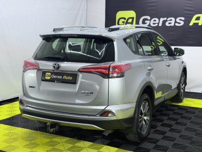 Toyota RAV4 | 3
