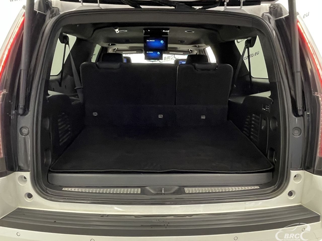 Cadillac Escalade | 47