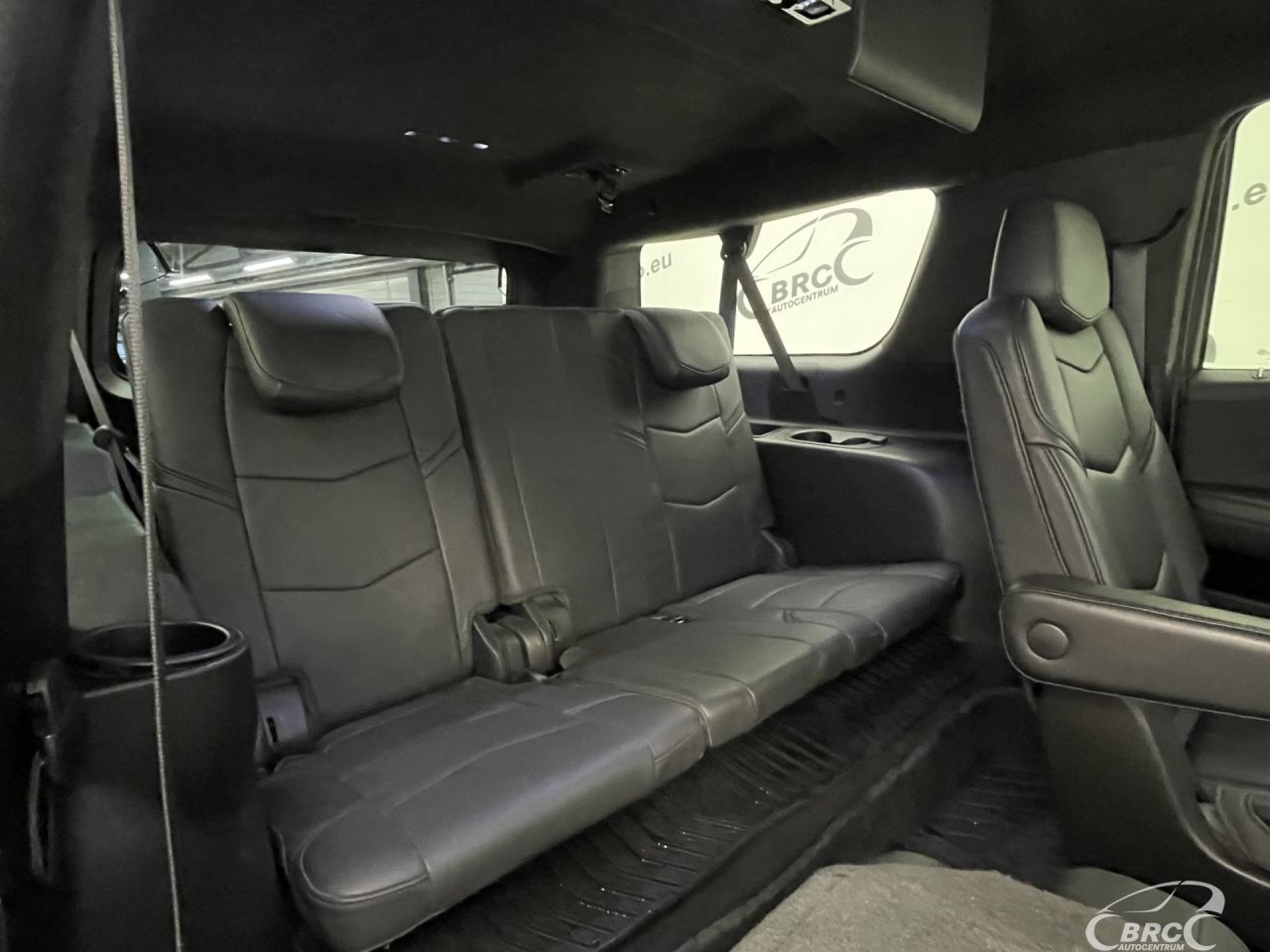 Cadillac Escalade | 15