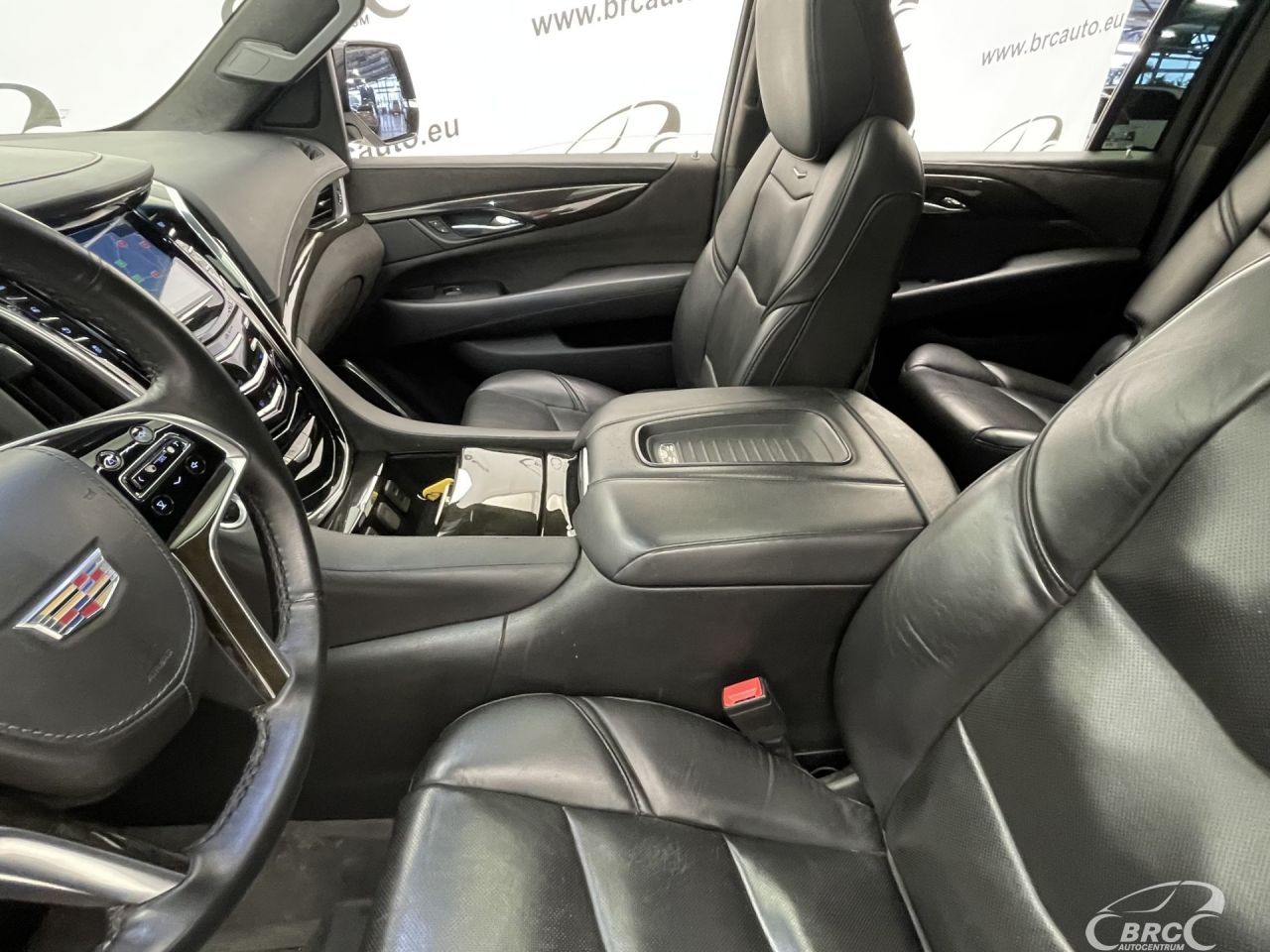 Cadillac Escalade | 25