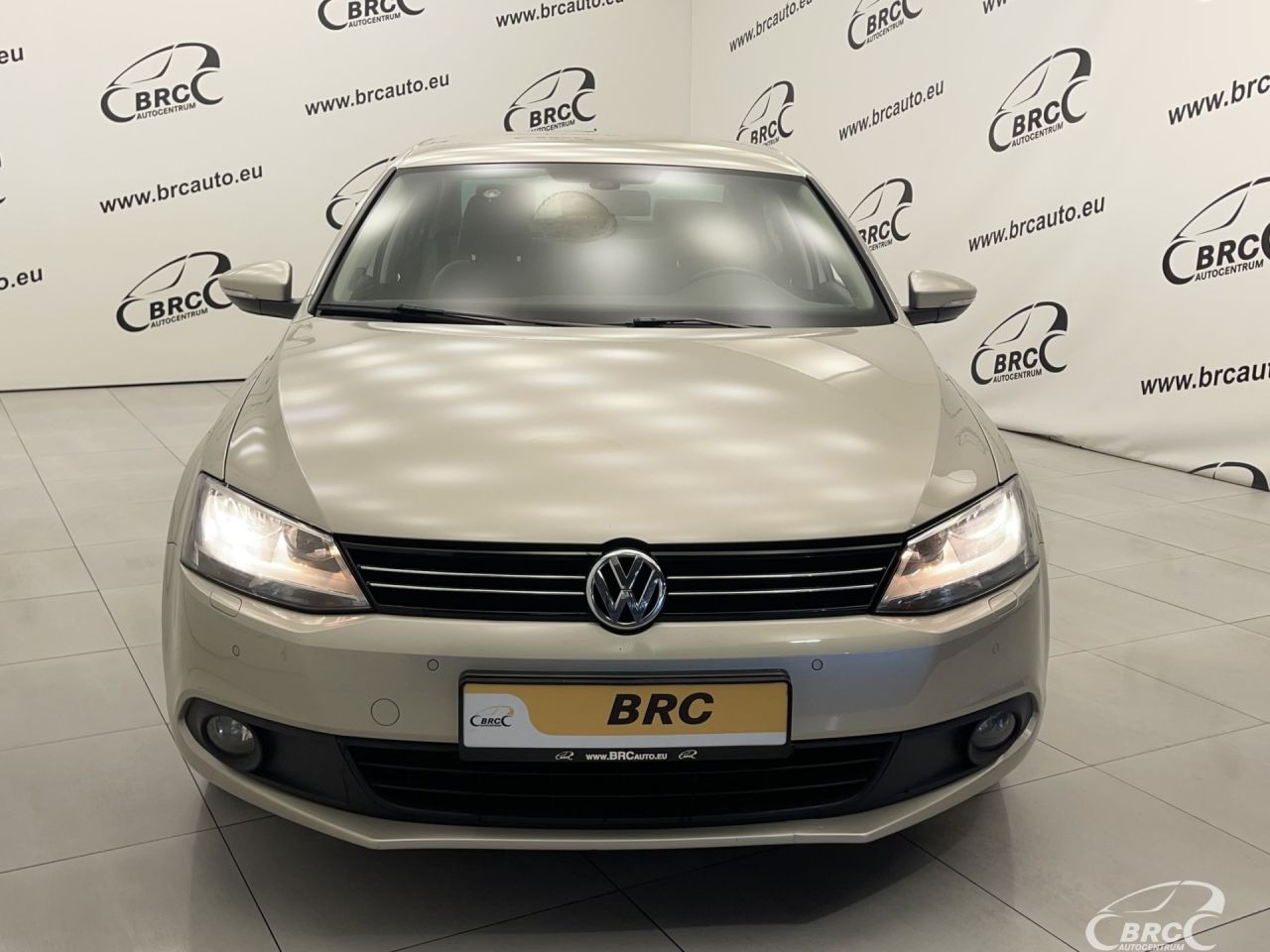 Volkswagen Jetta | 61