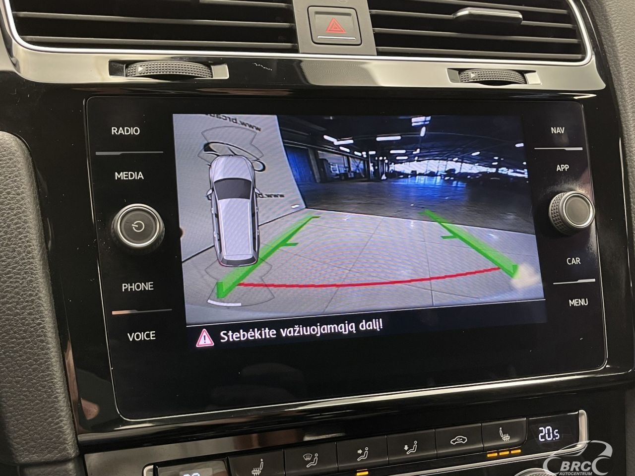 Volkswagen Golf | 35