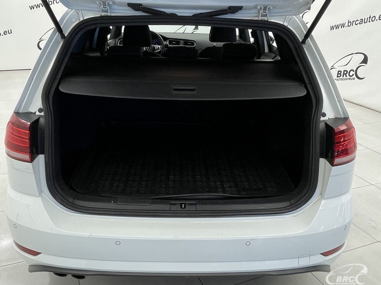 Volkswagen Golf | 47