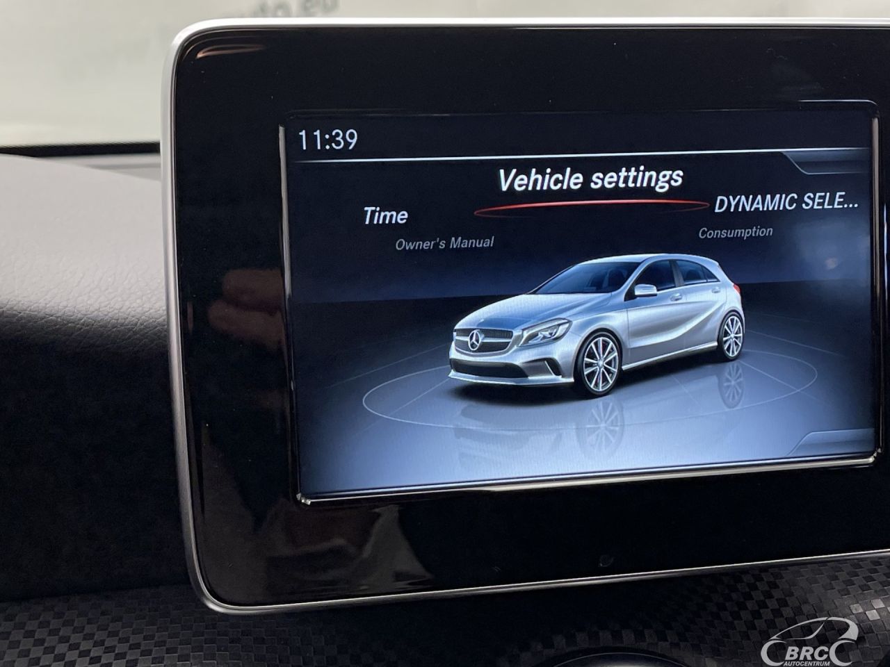 Mercedes-Benz A180 | 33