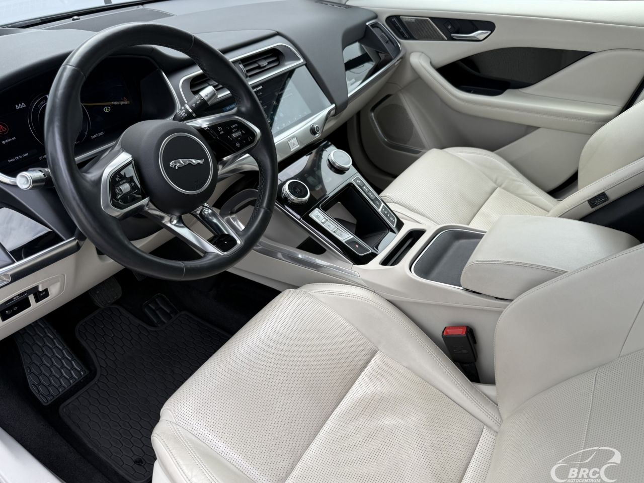 Jaguar I-Pace | 21