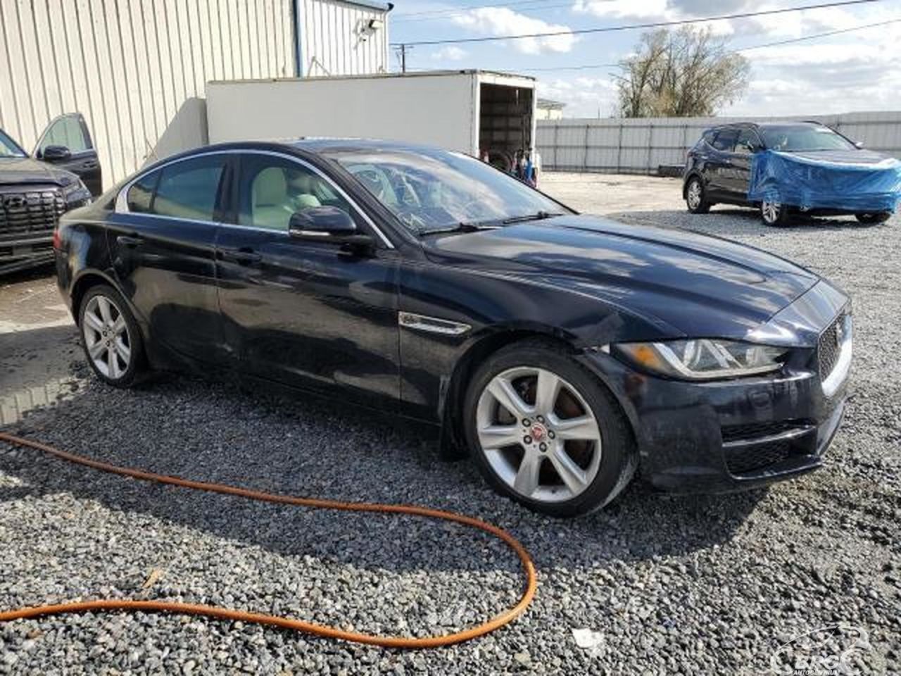 Jaguar XE | 66