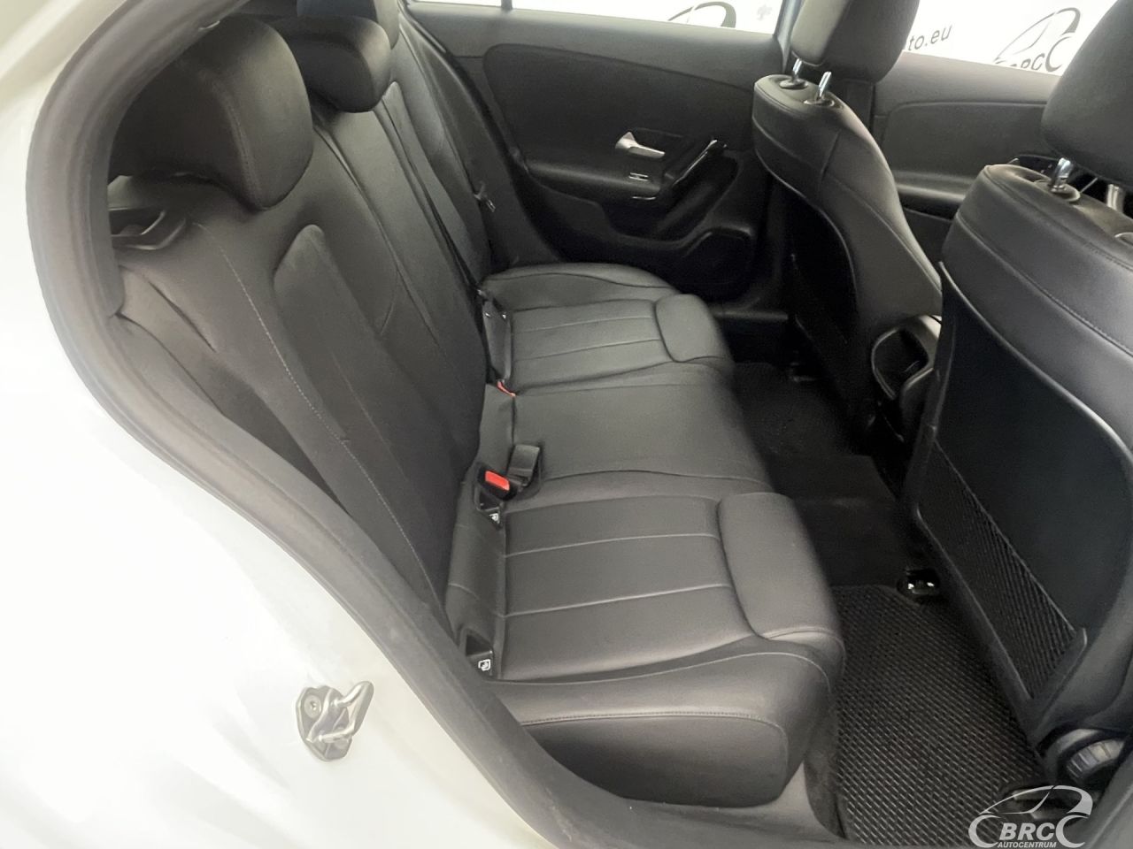 Mercedes-Benz A180 | 9