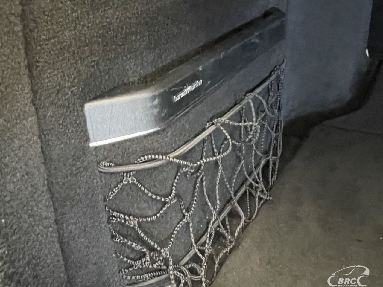 Mercedes-Benz C250 | 42