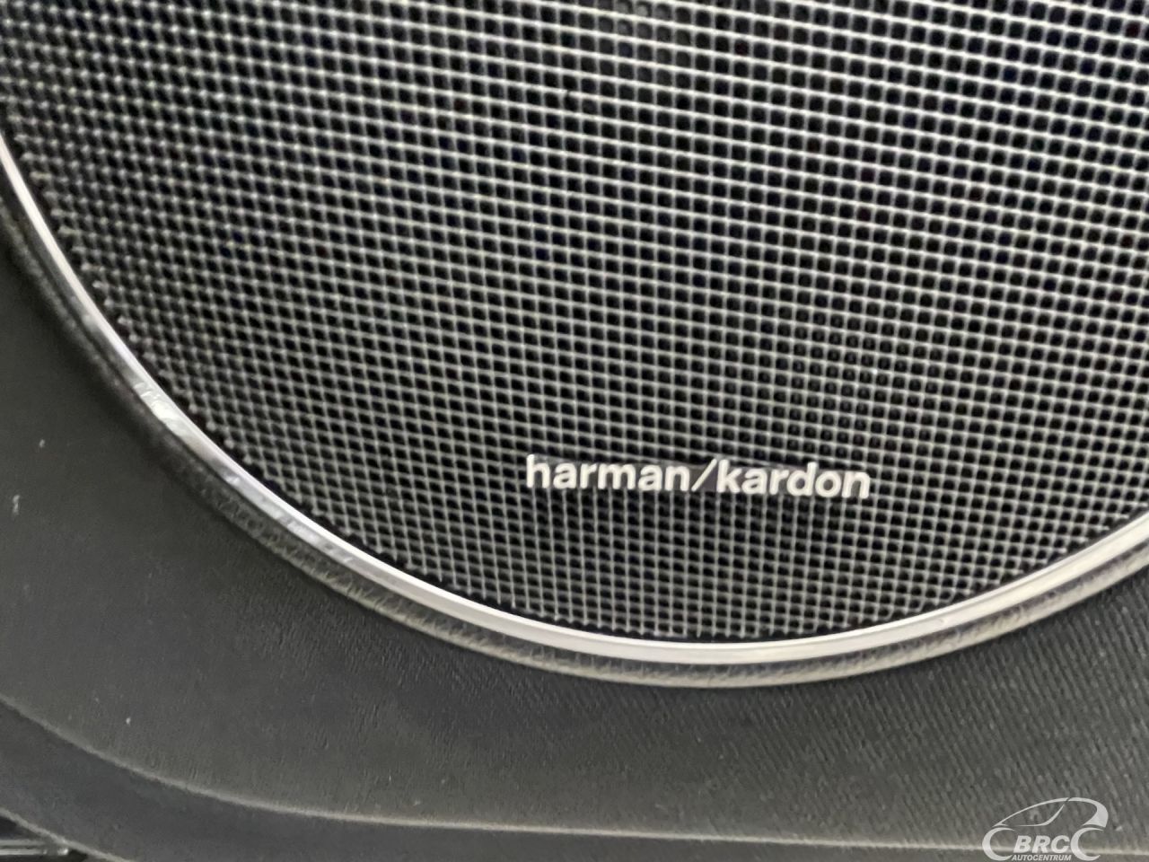 Mercedes-Benz C250 | 8