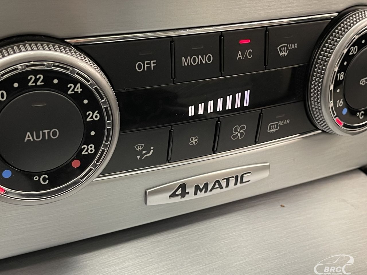 Mercedes-Benz C250 | 45