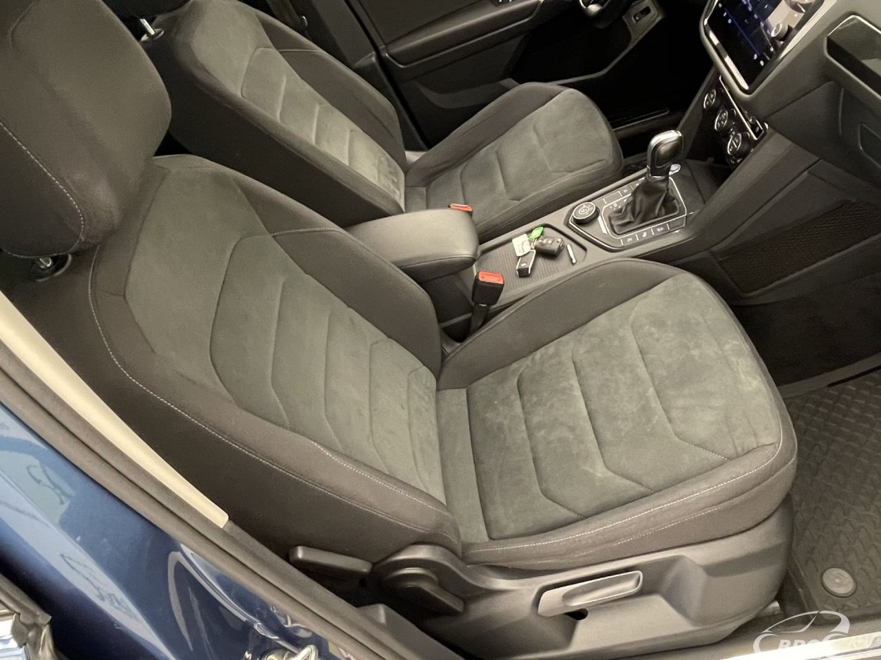 Volkswagen Tiguan | 4