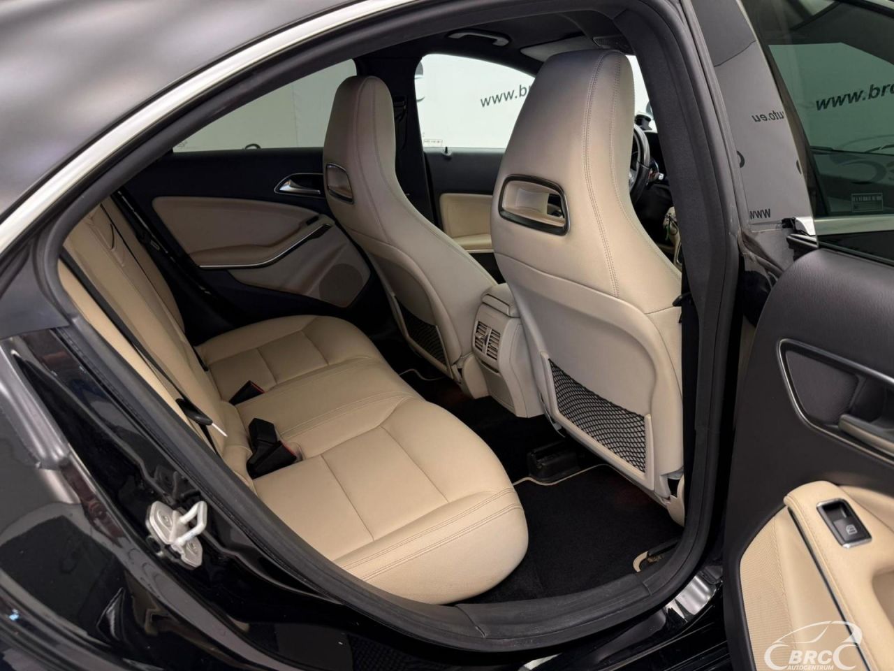 Mercedes-Benz CLA200 | 17