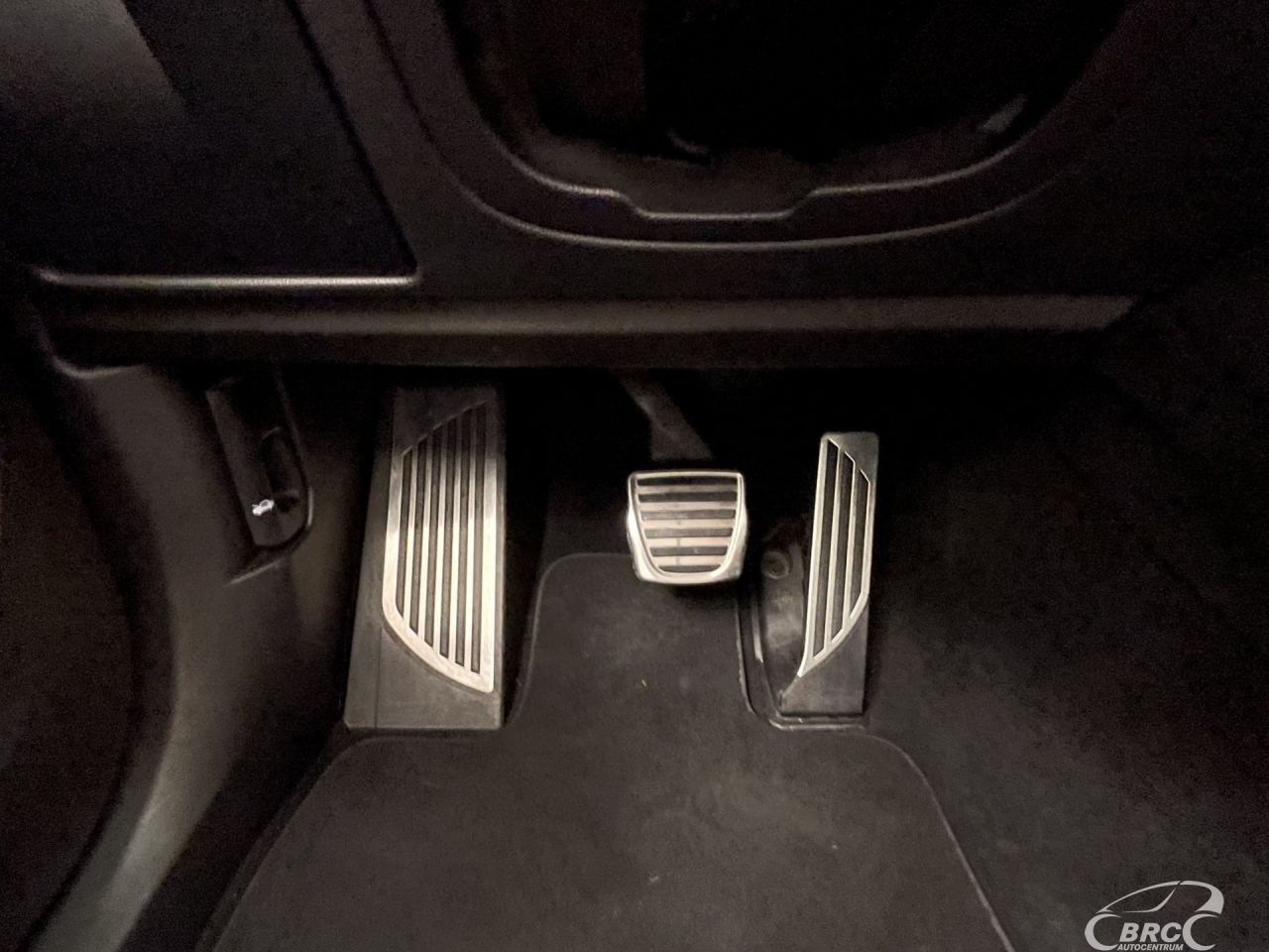 Alfa Romeo Stelvio | 32