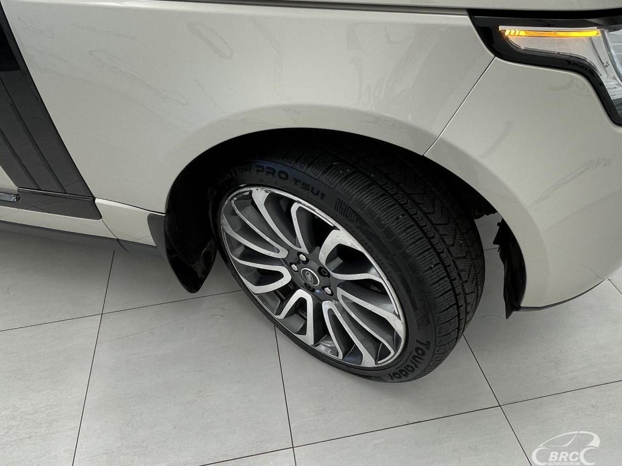 Land Rover Range Rover | 52