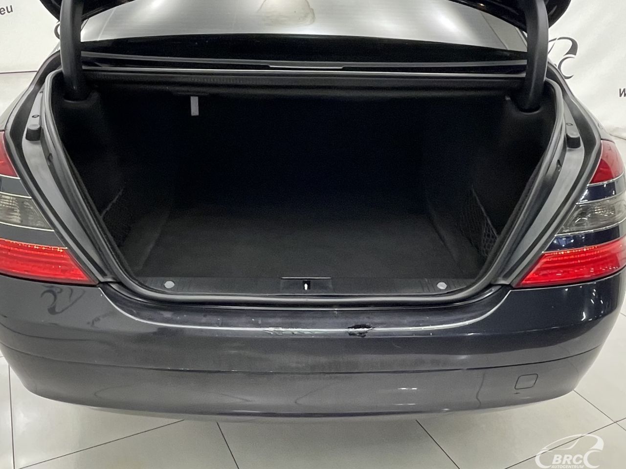 Mercedes-Benz S320 | 35