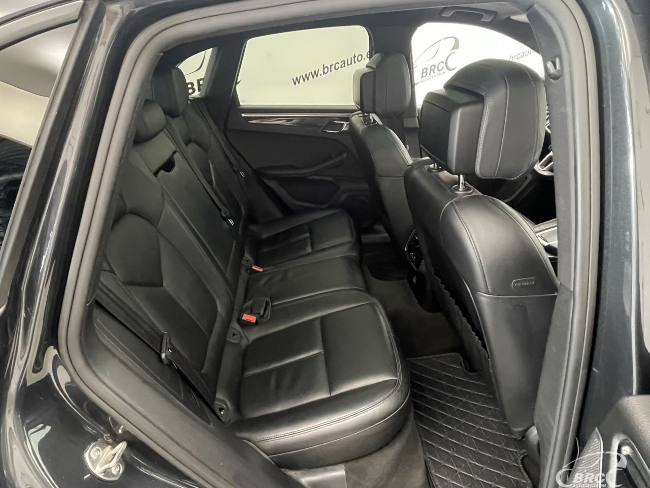 Porsche Macan | 10