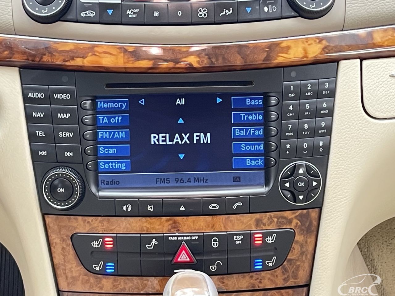 Mercedes-Benz E500 | 17