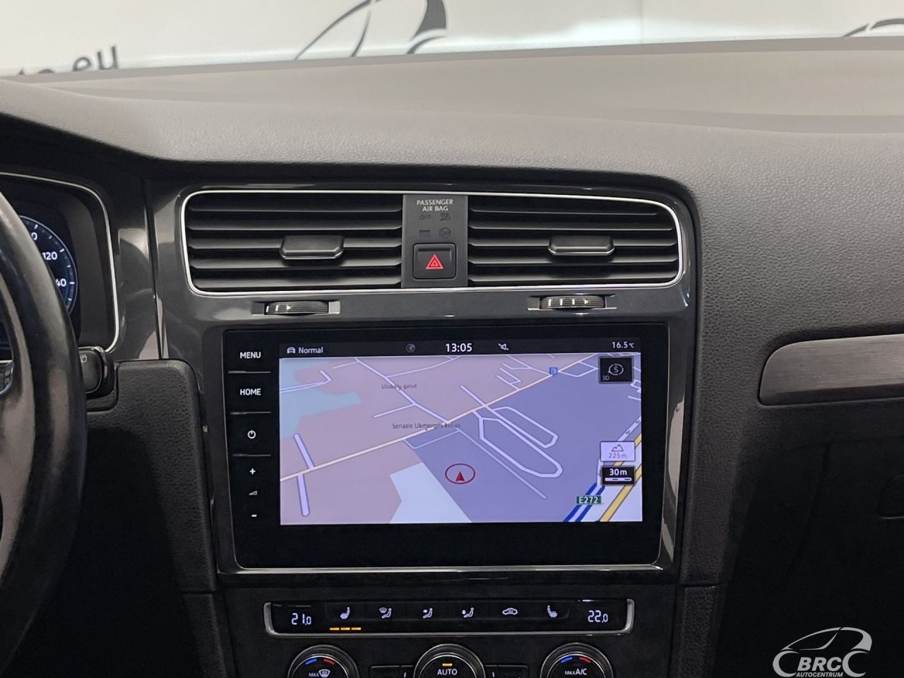 Volkswagen Golf | 16