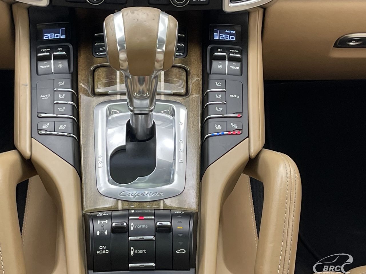 Porsche Cayenne | 21