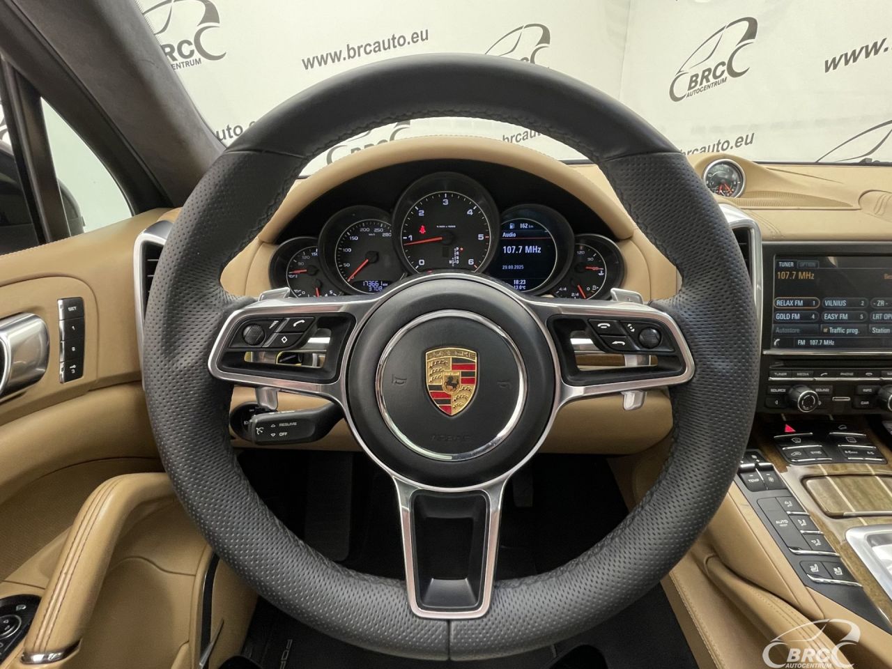 Porsche Cayenne | 35