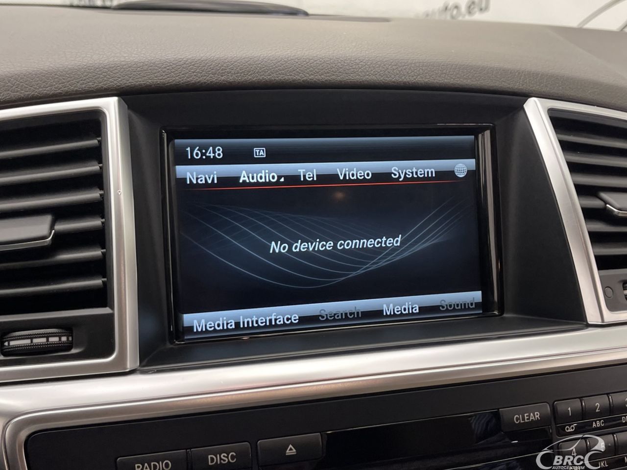 Mercedes-Benz ML350 | 33