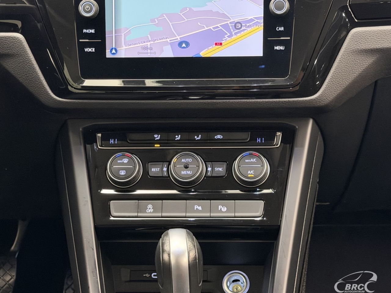 Volkswagen Touran | 16