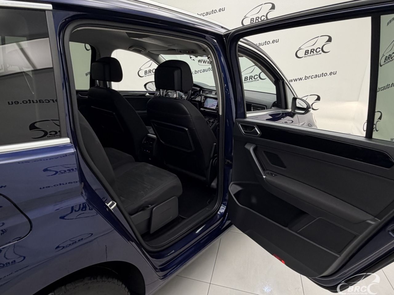 Volkswagen Touran | 11