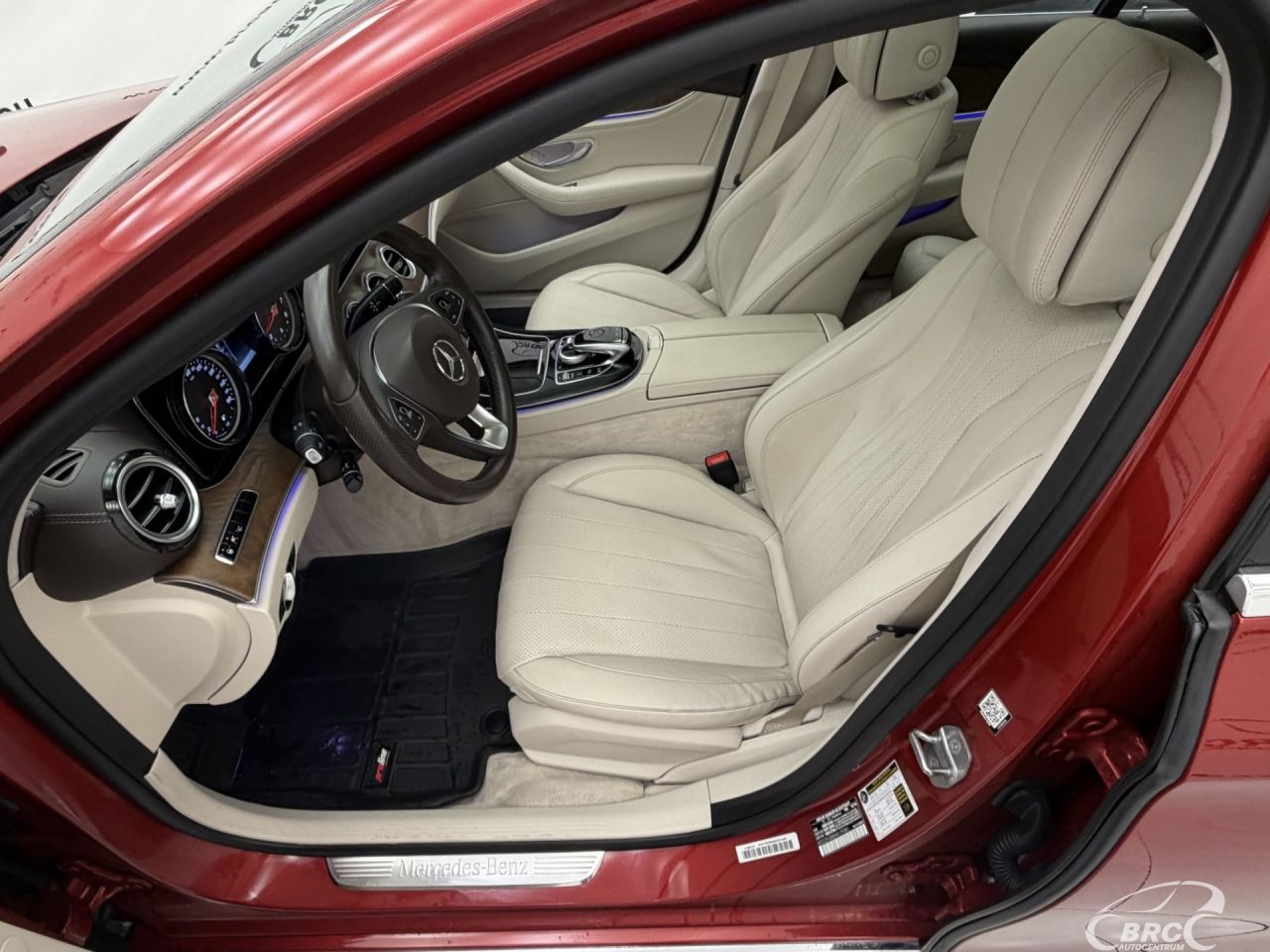 Mercedes-Benz E300 | 20