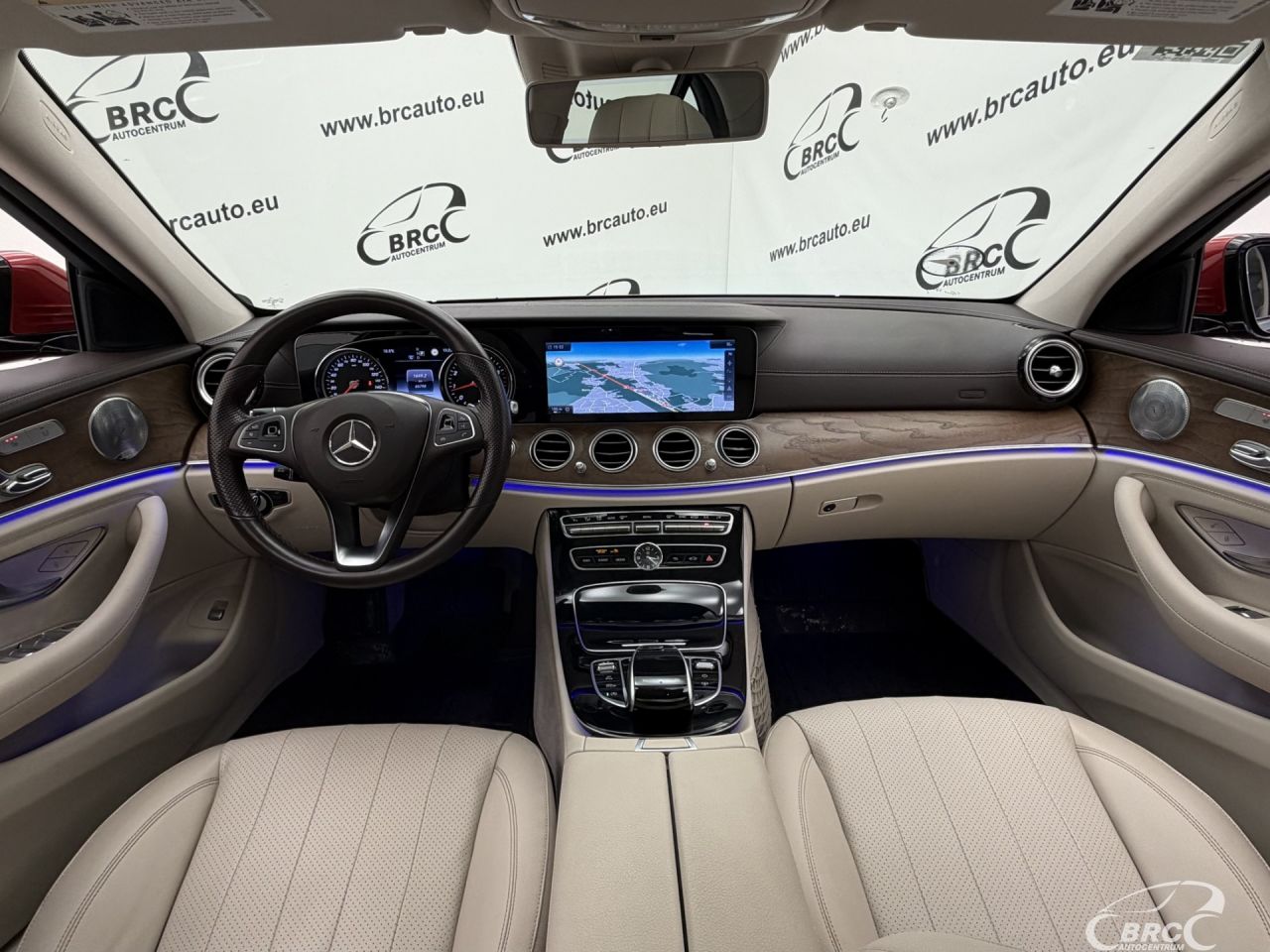 Mercedes-Benz E300 | 2