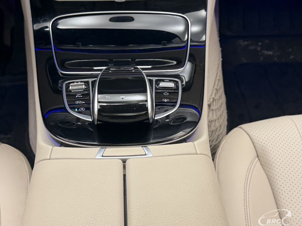 Mercedes-Benz E300 | 17