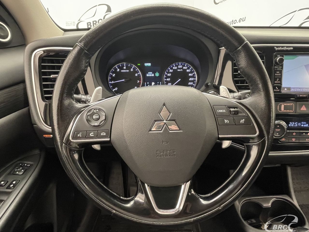 Mitsubishi Outlander | 30