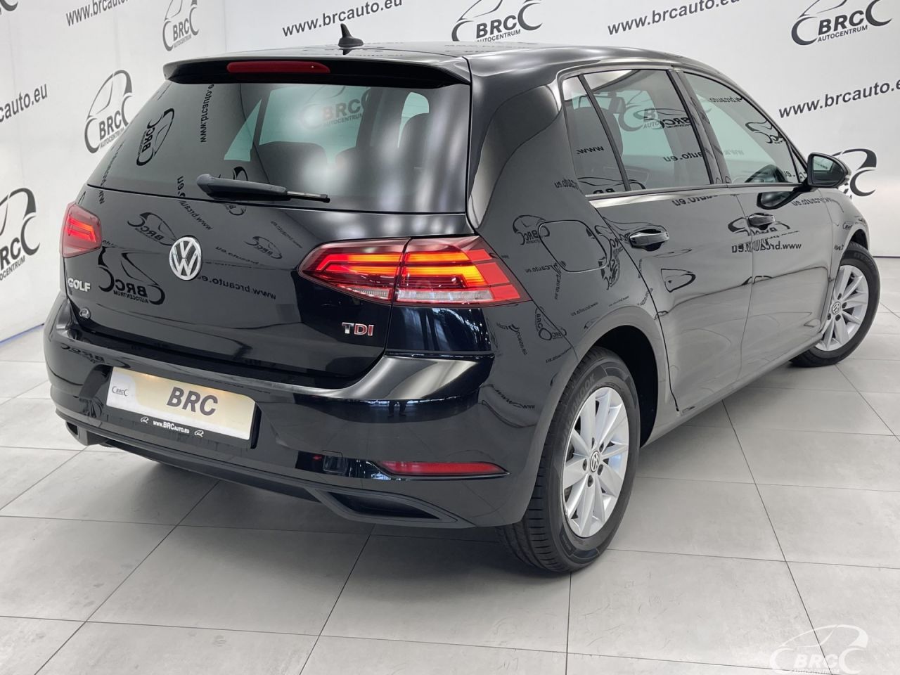 Volkswagen Golf | 38