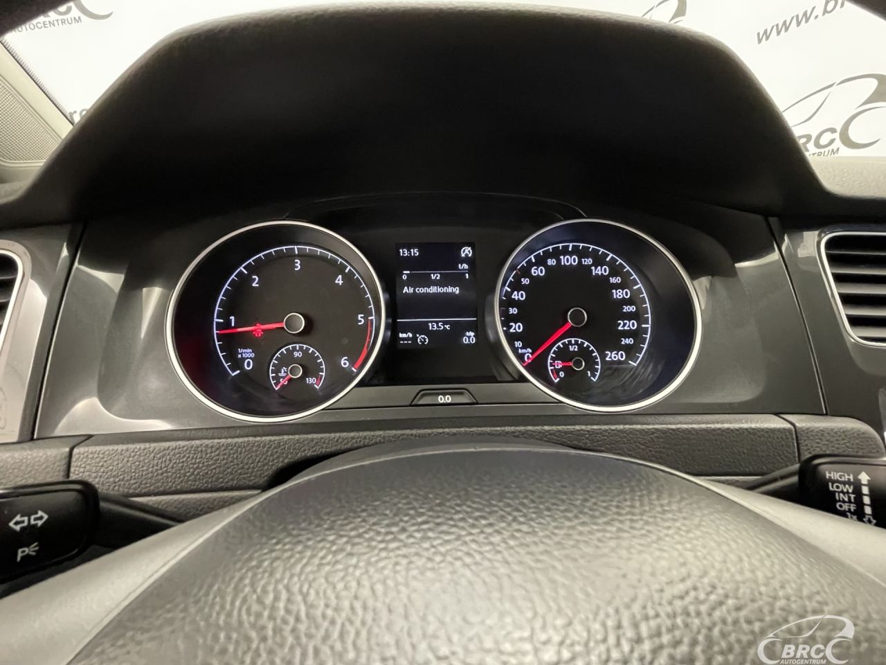 Volkswagen Golf | 26