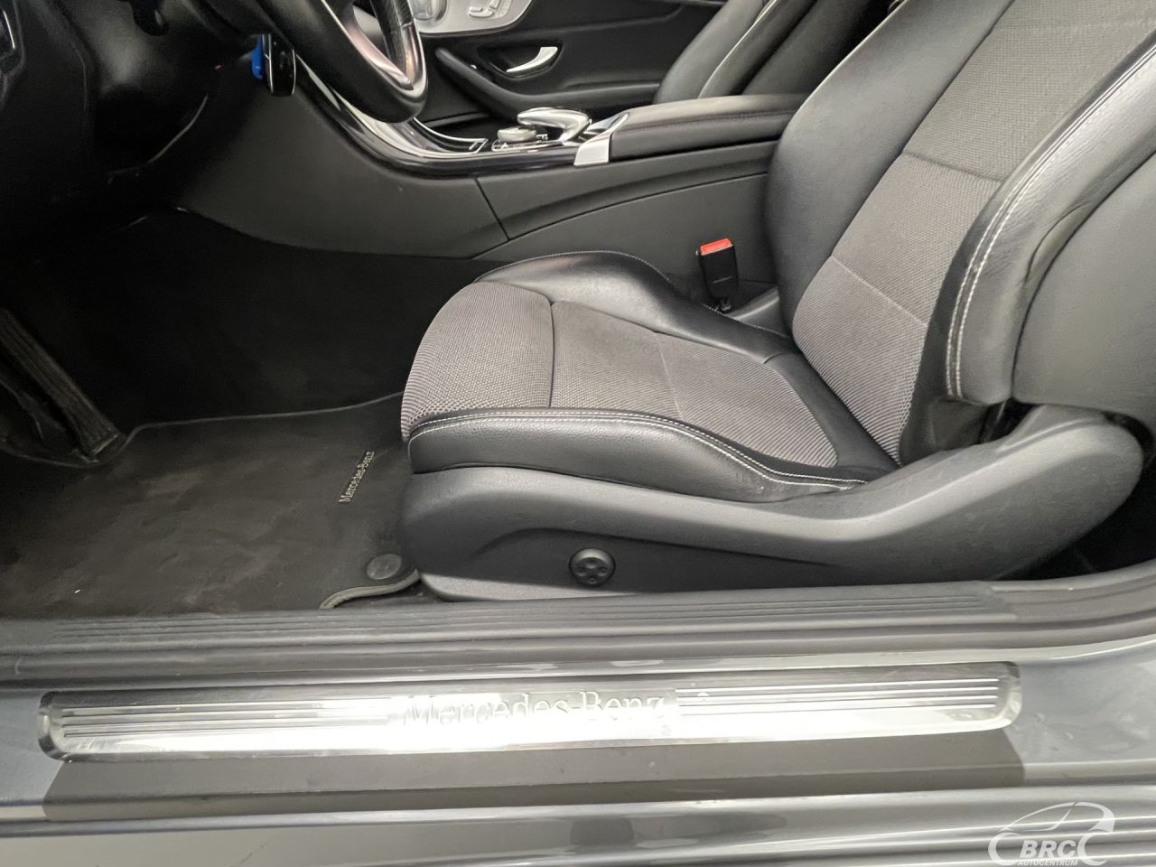 Mercedes-Benz C250 | 18