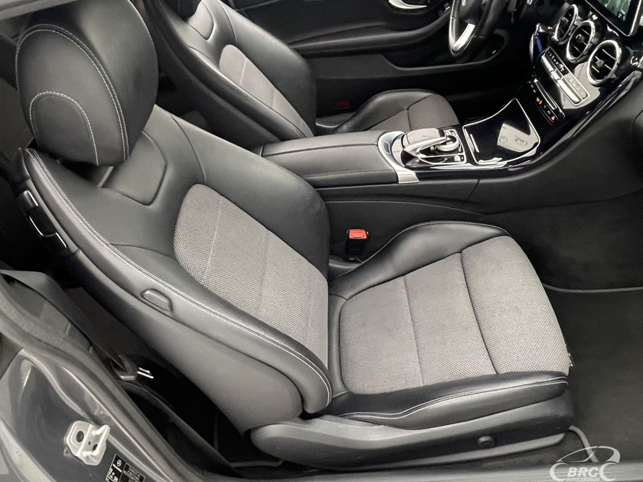 Mercedes-Benz C250 | 4