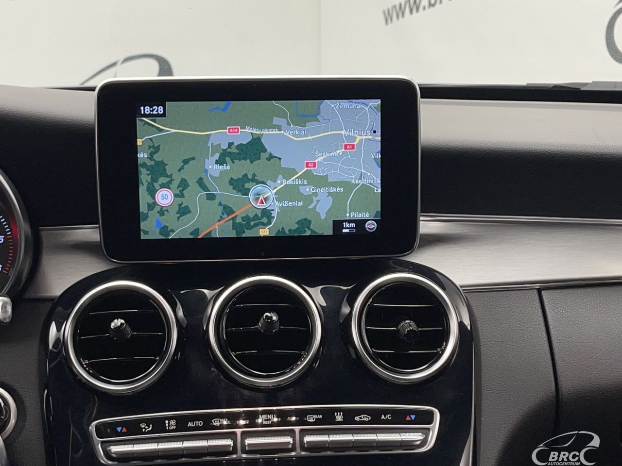 Mercedes-Benz C250 | 12