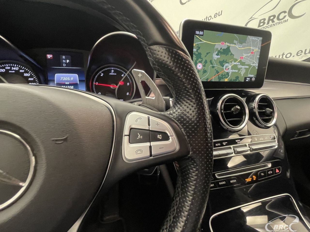 Mercedes-Benz C250 | 28