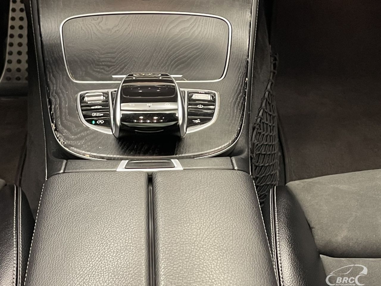 Mercedes-Benz E220 | 15